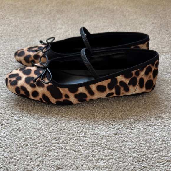 Vince Camuto x Emily Travis Reese Ballet Flat, Size 8 - Picture 3 of 7